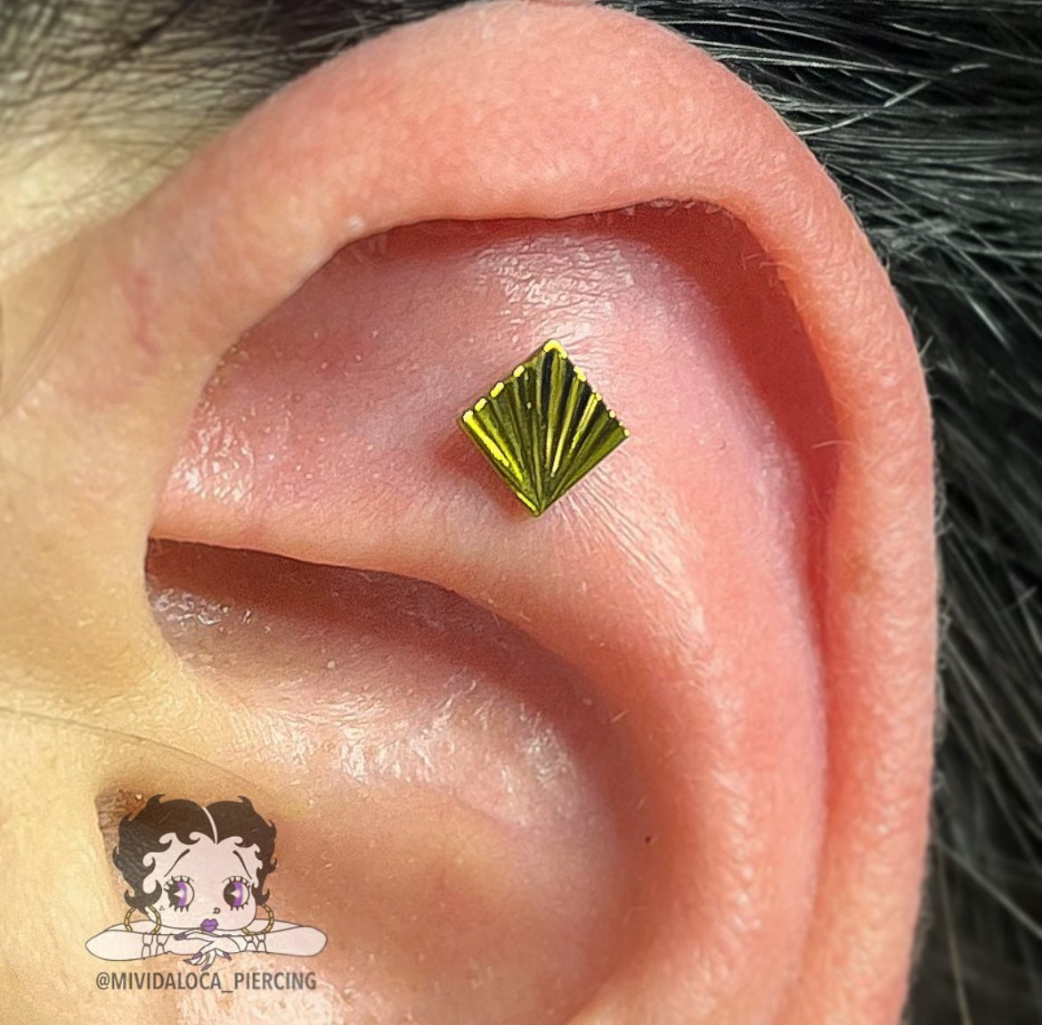 Labret Rombo Acanalado