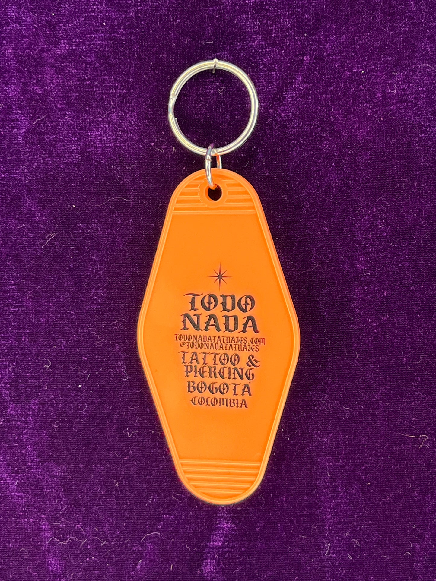 Llavero Clásico de Motel / Motel Keychain