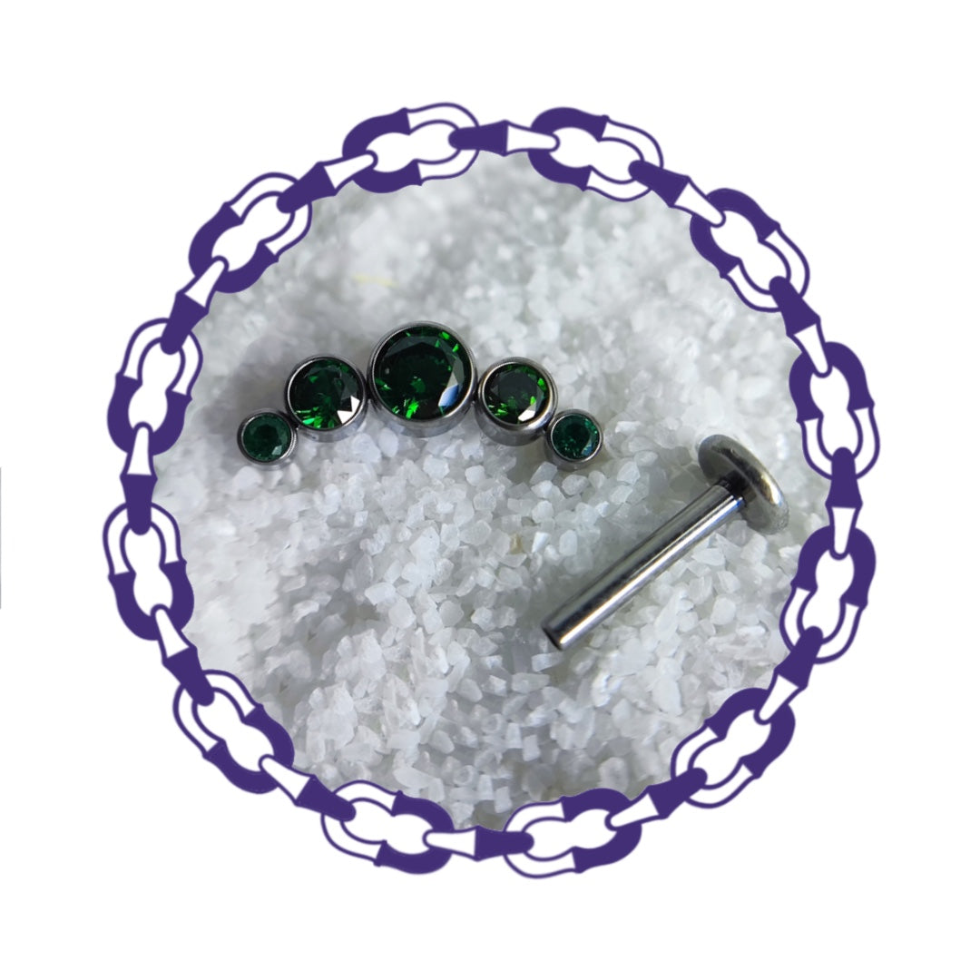 Labret Cluster Cinco Cristales Verdes