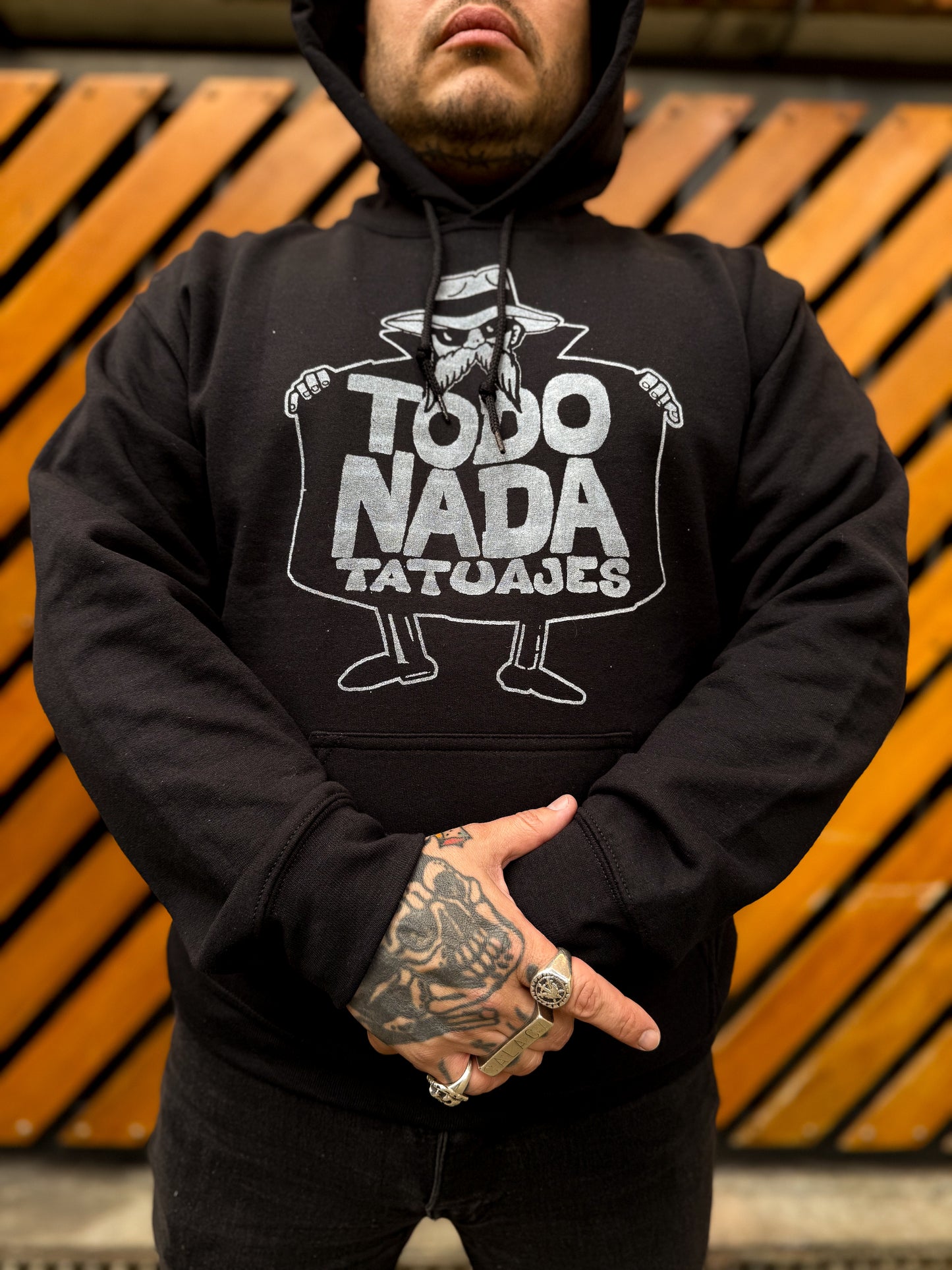 Hoodie Todo Nada Edición Limitada