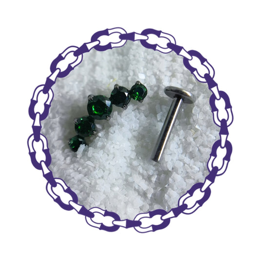 Labret Cluster Cinco Cristales Verdes